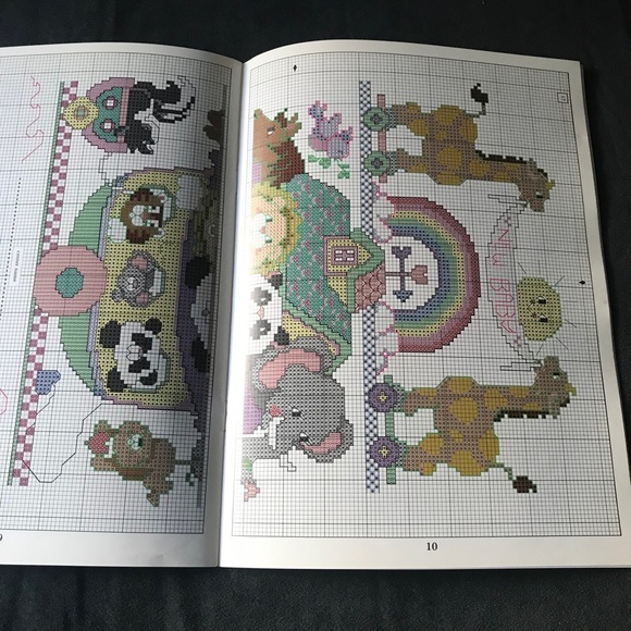 Vtg Cross Stitch Pattern Book Noah's Ark For Baby 19 Designs Leisure Arts - Picture 5 of 5
